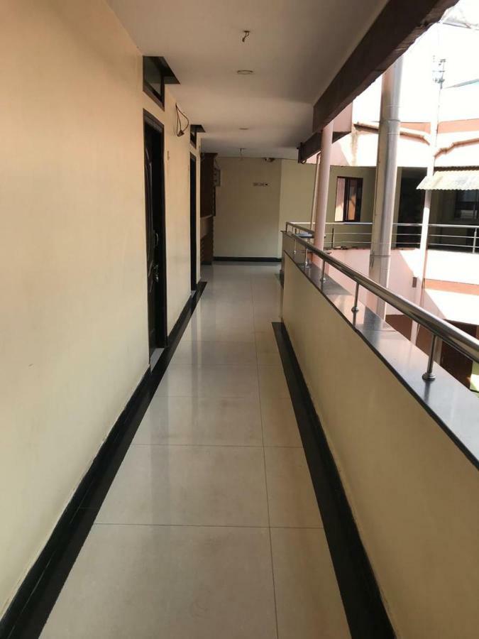 Bharati Lodge Hubli Esterno foto